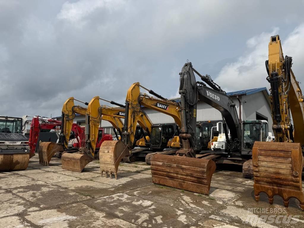 CAT 330 FLN Excavatoare cu brat lung