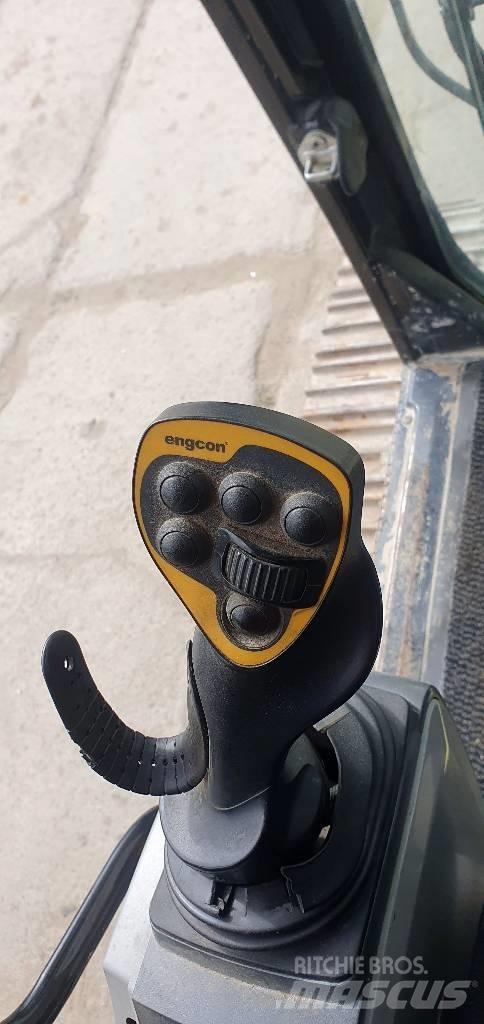 CAT 330 FLN Excavatoare cu brat lung