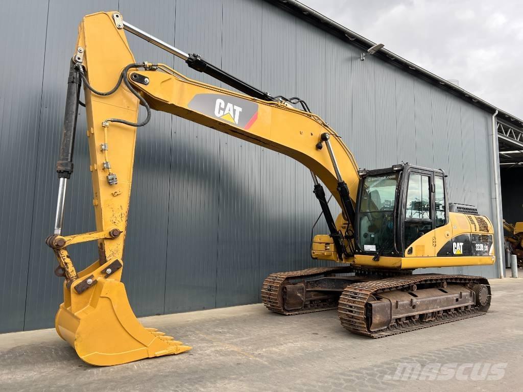 CAT 323D LN Excavatoare pe șenile
