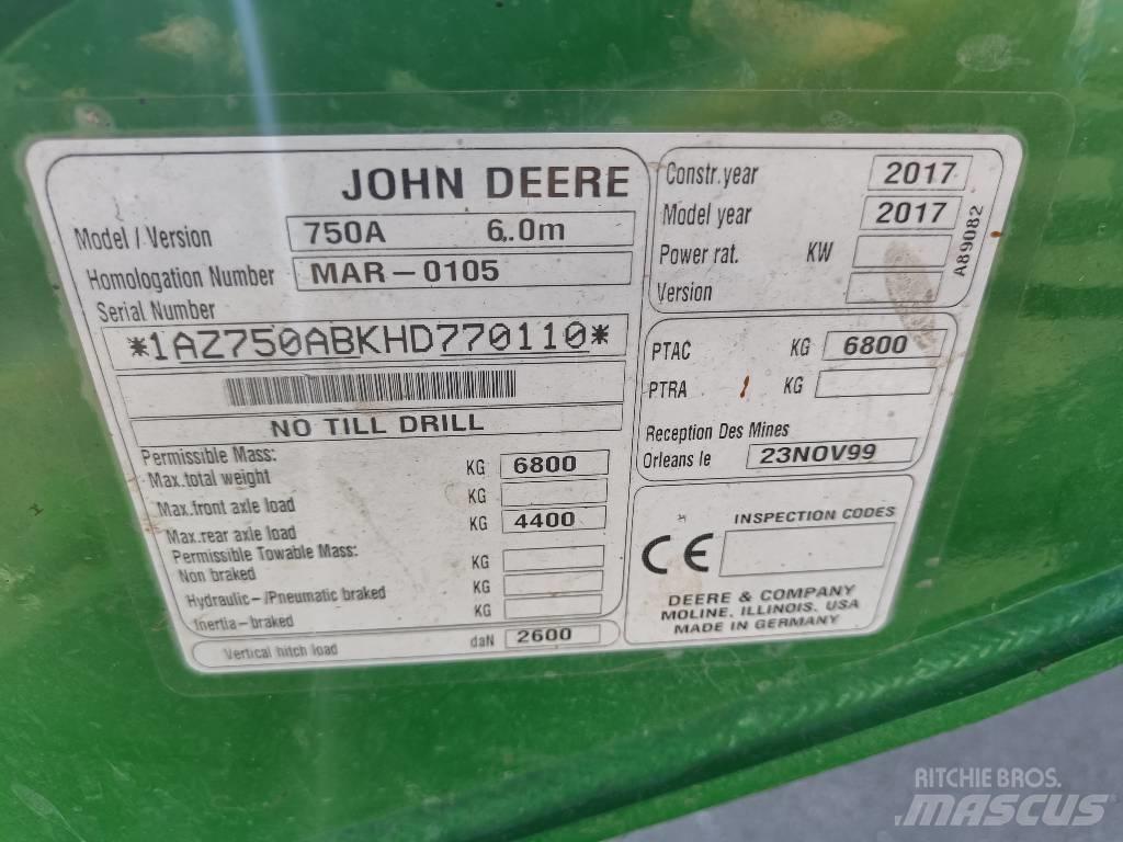 John Deere 750 A Perforatoare