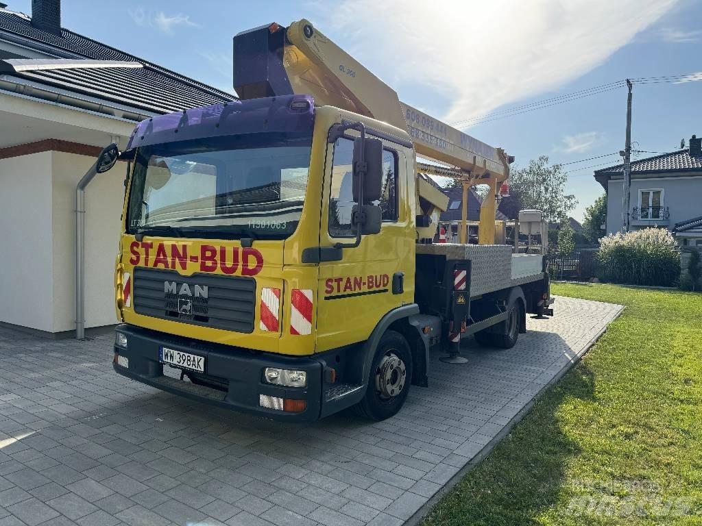Ruthmann T 300 Platforme aeriene montate pe camion