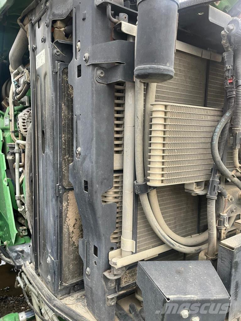 John Deere 6145R Tractoare