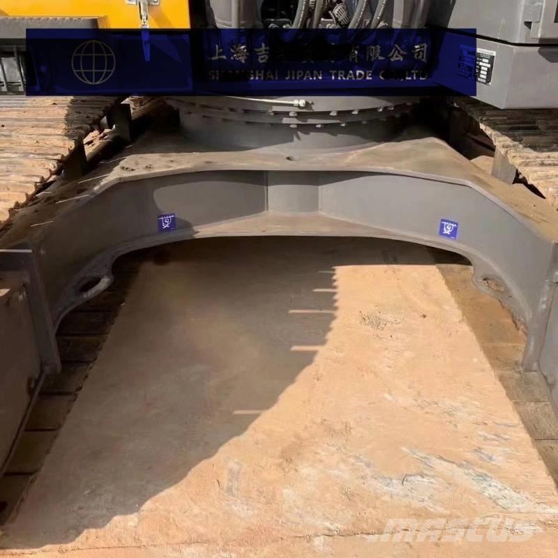 Volvo EC 200 Excavatoare pe șenile
