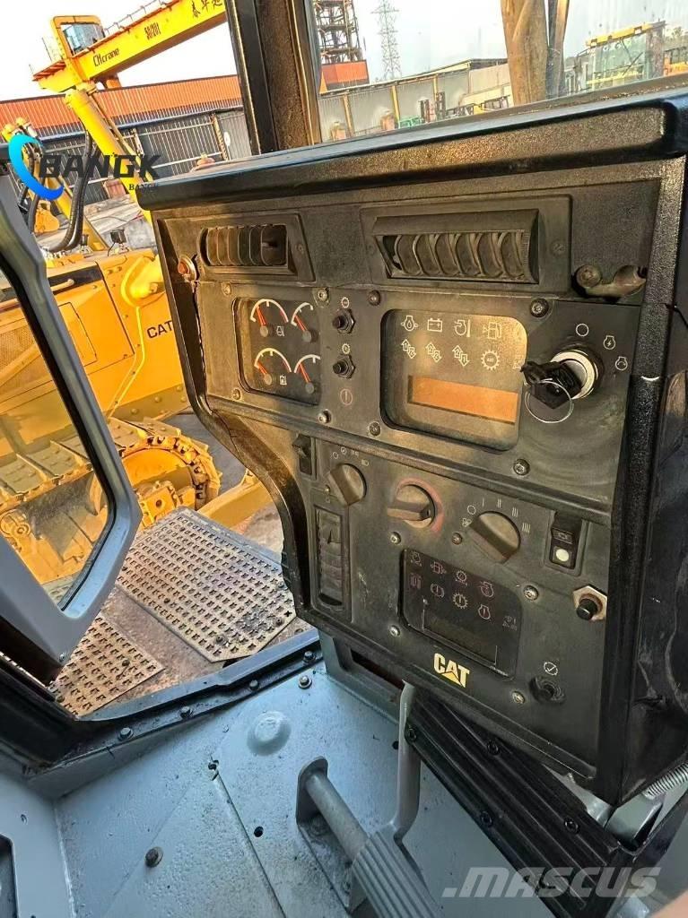 CAT D 6 R Buldozere pe senile