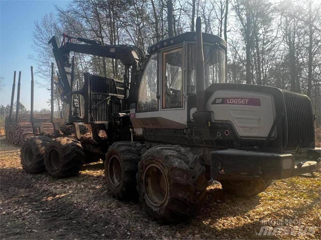 Logset 8F Transportoare