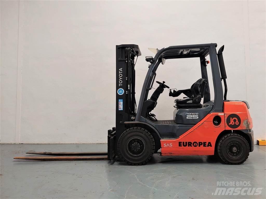 Toyota 02 8FDF25 Stivuitor diesel