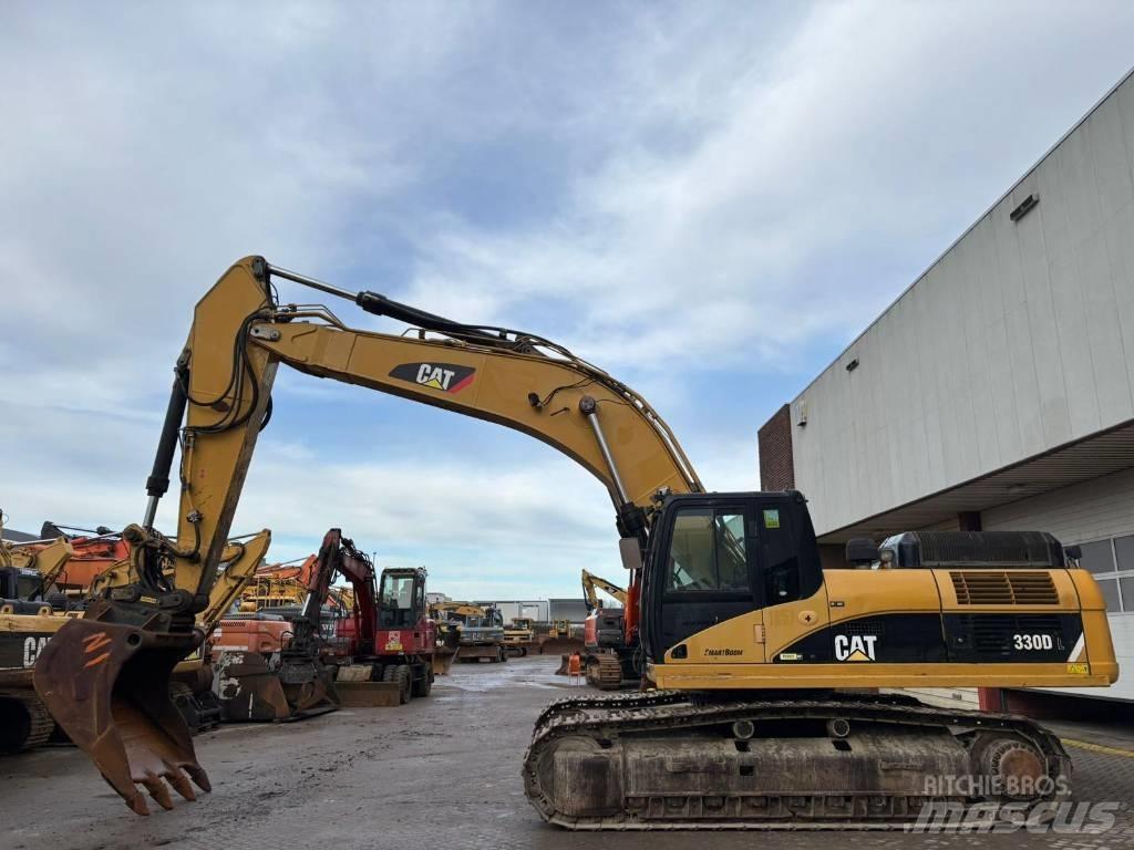 CAT 330 D L Excavatoare pe șenile
