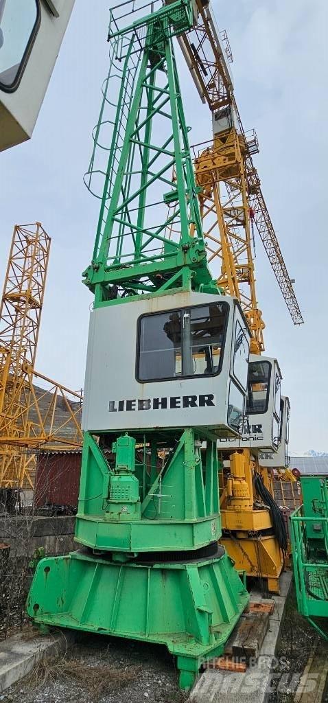 Liebherr 200 EC-H 10 Macarale turn