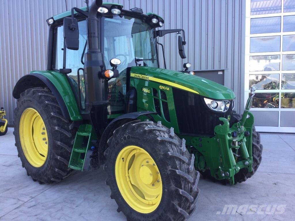 John Deere 6110M Tractoare
