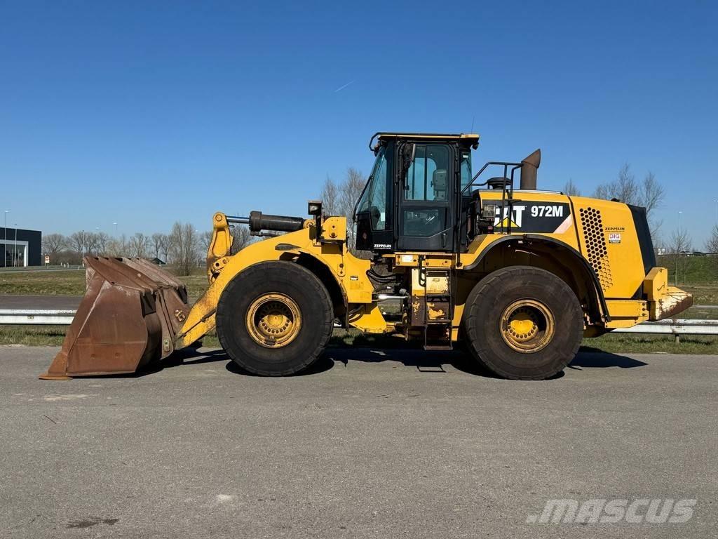 CAT 972M Incarcator pe pneuri
