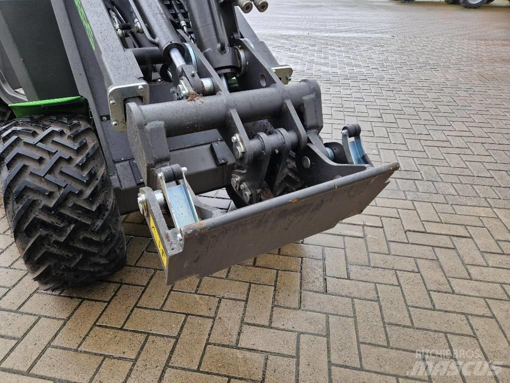 Cast 800Eco Încărcătoare pe roți telescopice