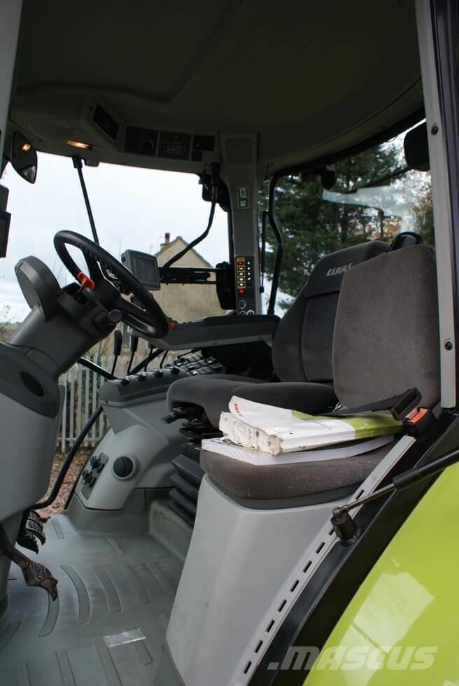 CLAAS Arion 650 CIS Tractoare