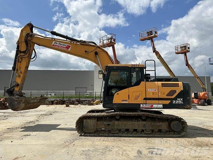 Hyundai HX220L Excavatoare pe șenile
