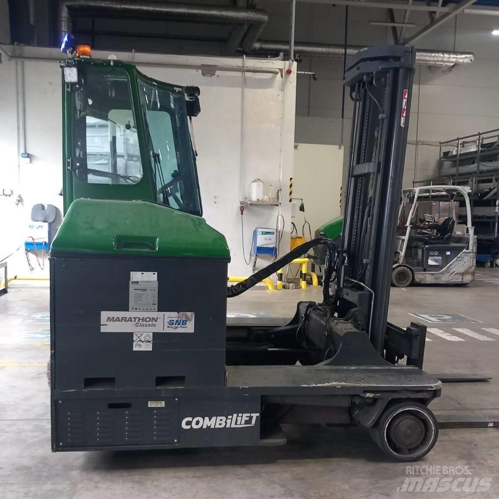 Combilift C 4000 E Stivuitoare cu patru brate