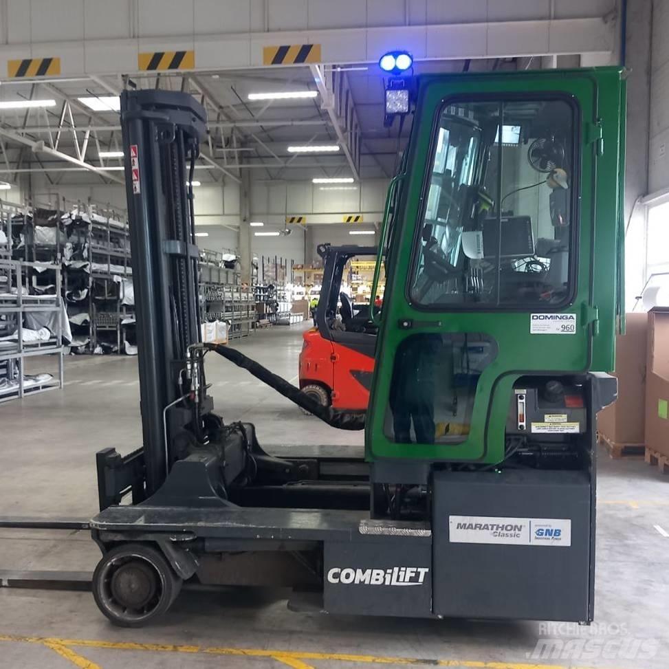 Combilift C 4000 E Stivuitoare cu patru brate
