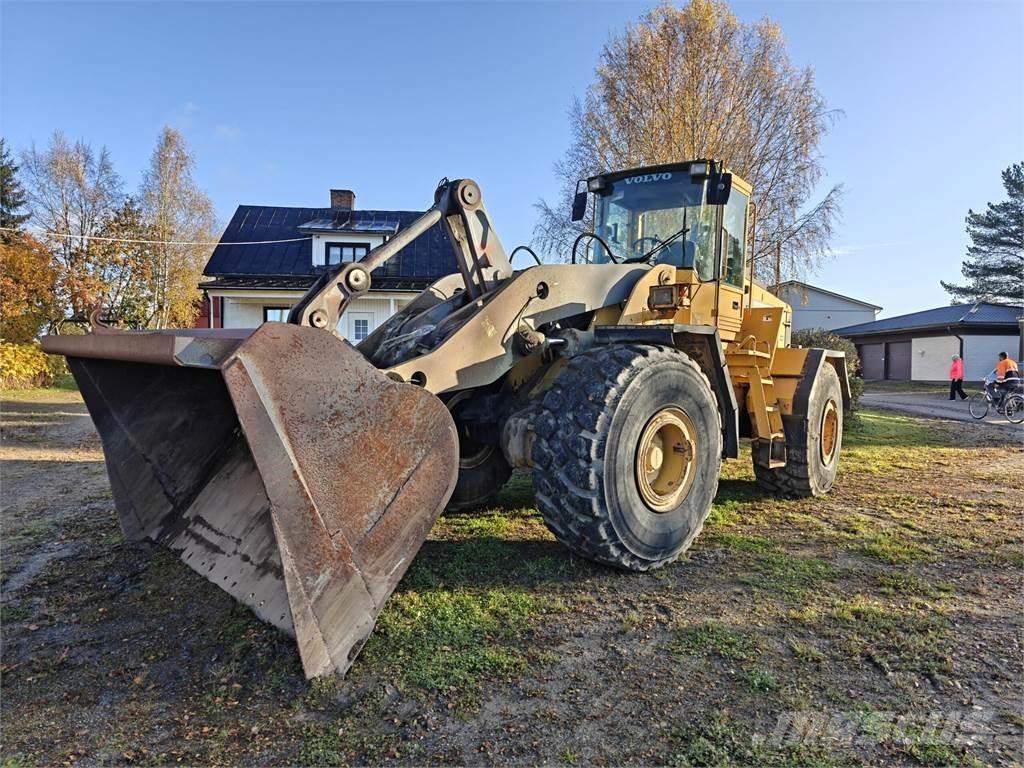 Volvo L180C Incarcator pe pneuri