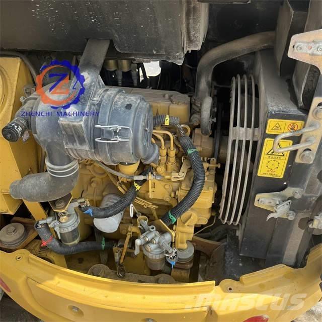 CAT 303 Mini excavatoare < 7t