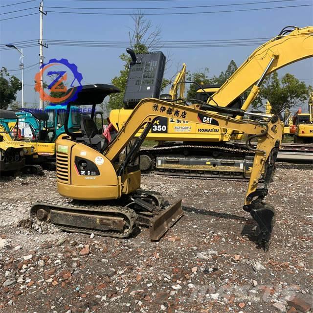 CAT 303 Mini excavatoare < 7t