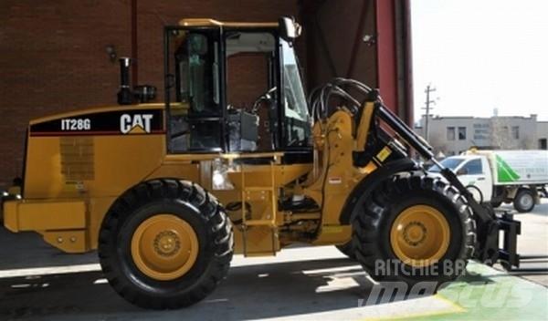 CAT IT28G Incarcator pe pneuri