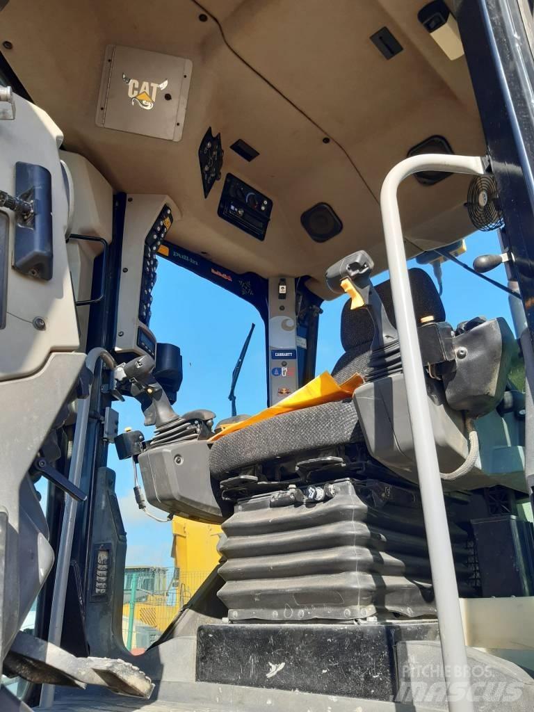 CAT M 140 M 2 Gredere