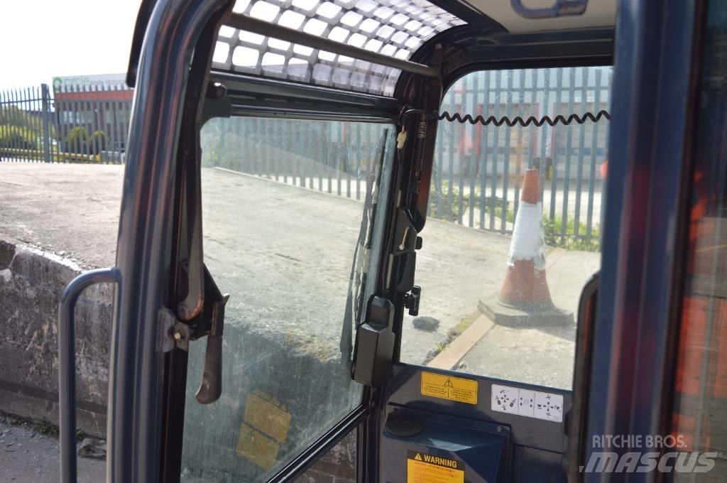 Hanix H 22 cab Mini excavatoare < 7t