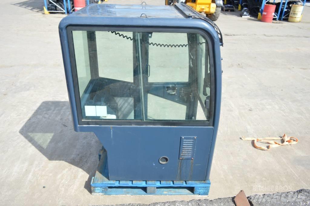 Hanix H 22 cab Mini excavatoare < 7t