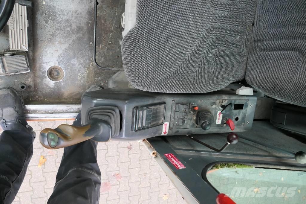 Atlas 1304 K Excavatoare cu roti