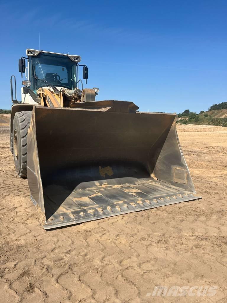 Liebherr L 576 Incarcator pe pneuri