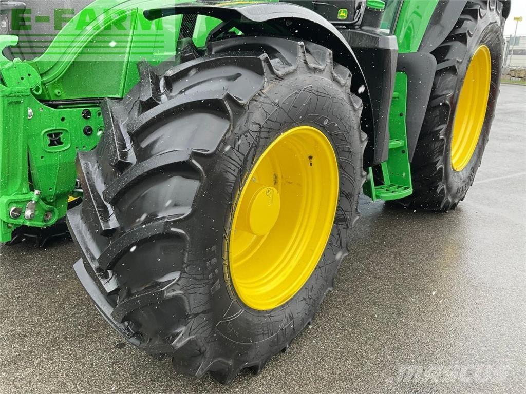 John Deere 6M 150 Tractoare