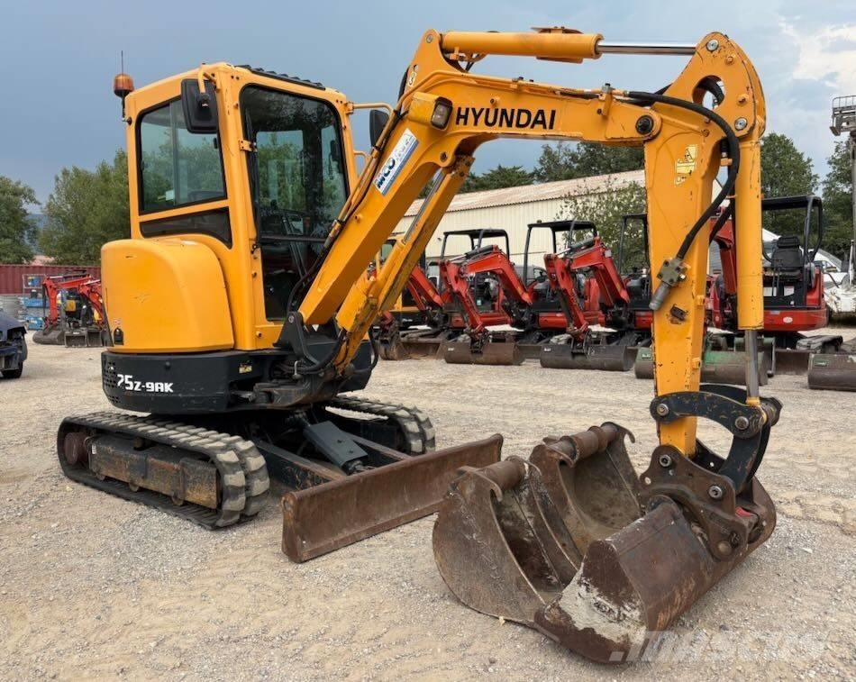 Hyundai R25Z-9 AK Mini excavatoare < 7t