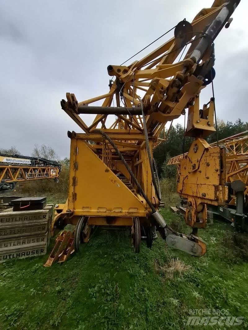 Liebherr 71K Macarale turn