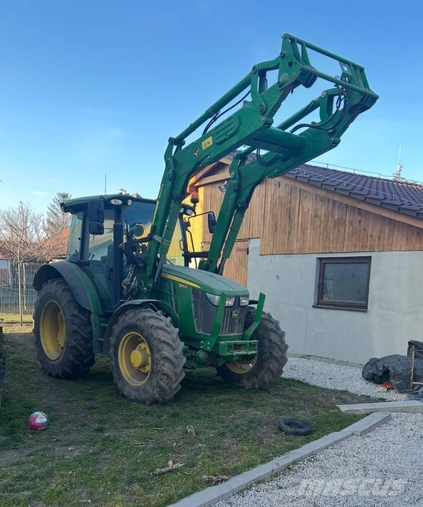 John Deere 5100 R Tractoare