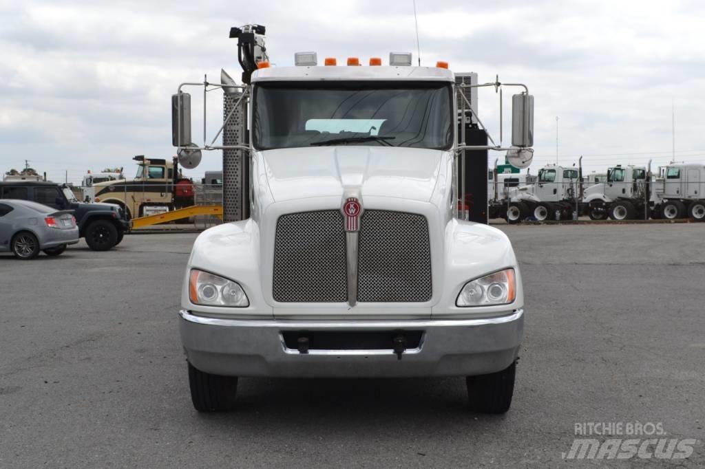 Kenworth T 270 Municipal/vehicul cu uz general