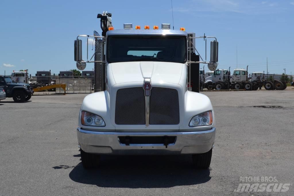 Kenworth T 270 Municipal/vehicul cu uz general