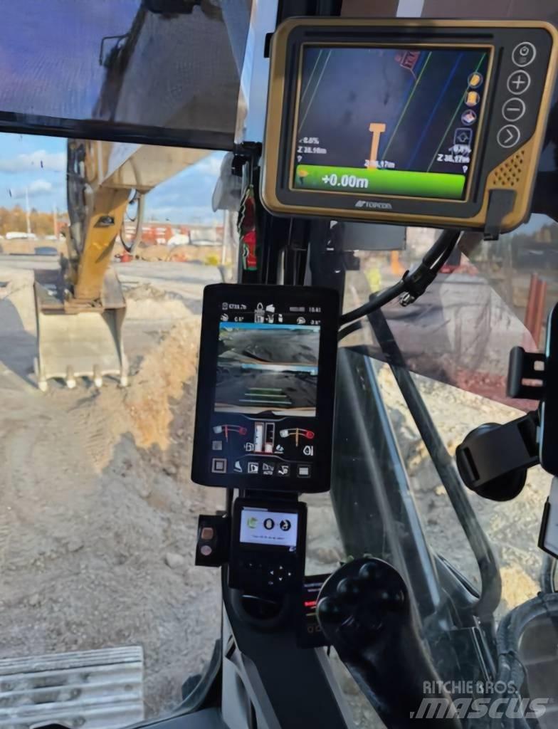 CAT 320 Excavatoare pe șenile
