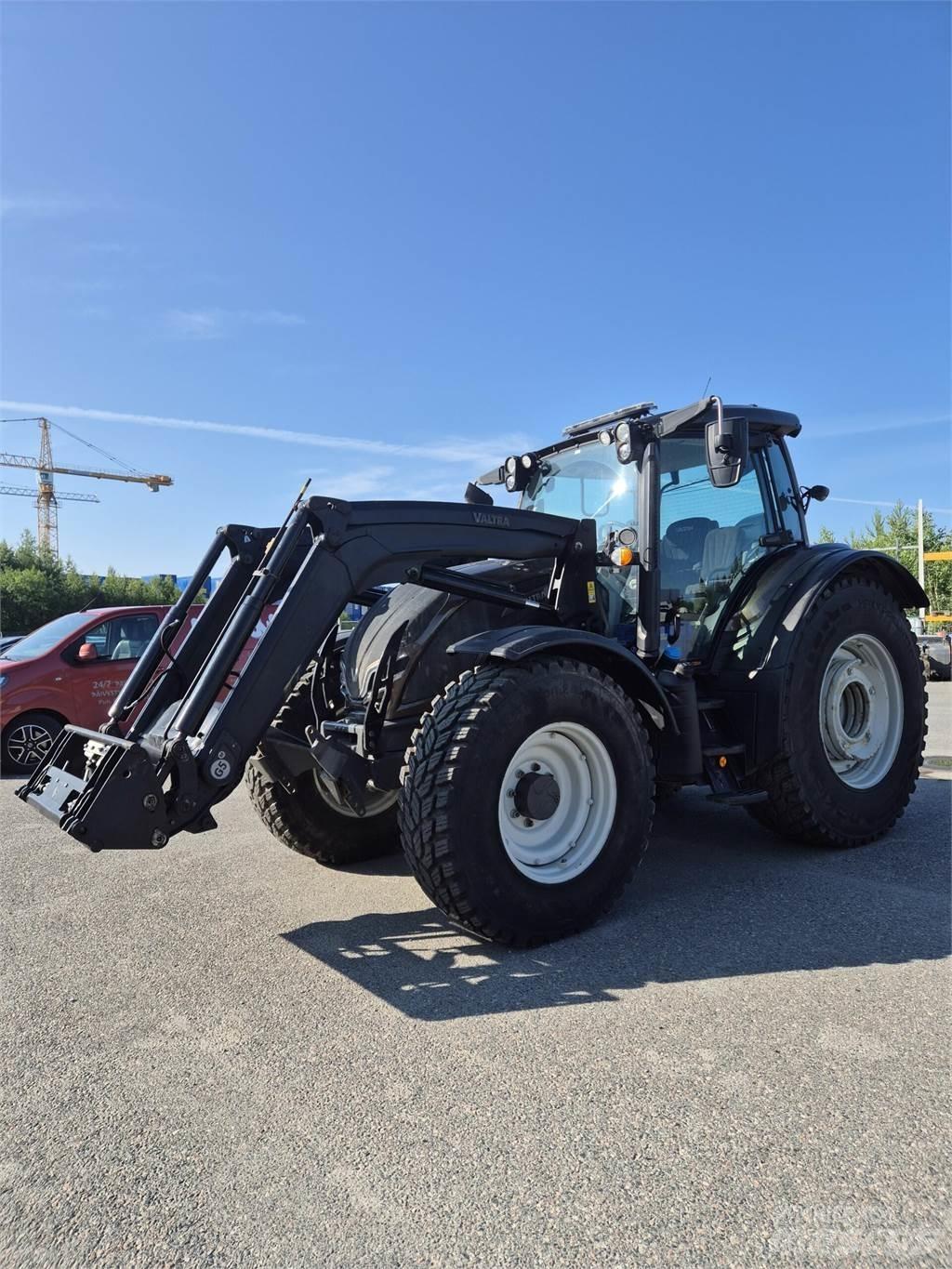 Valtra N175 A Tractoare