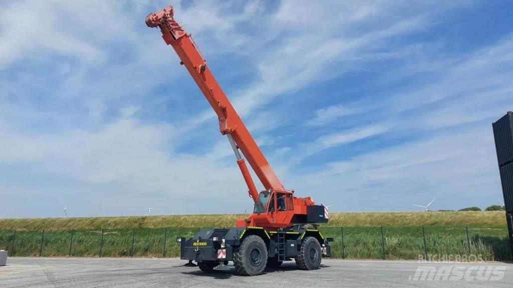 Terex A600 Macara teren accidentat