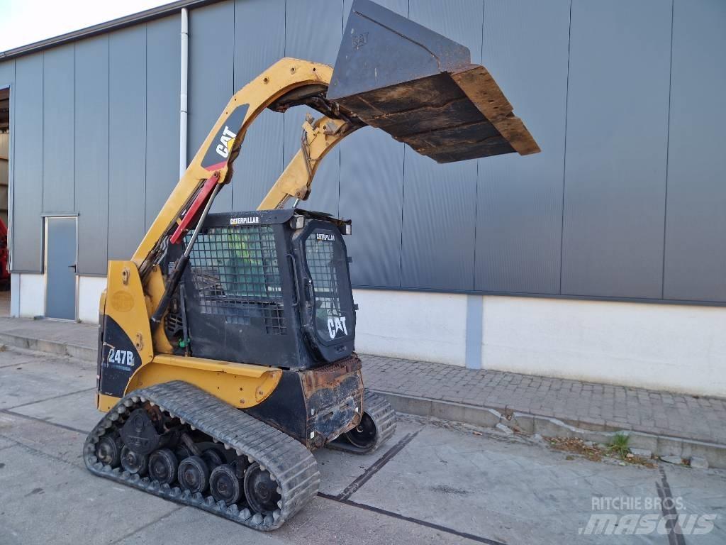CAT 247 B Mini incarcator