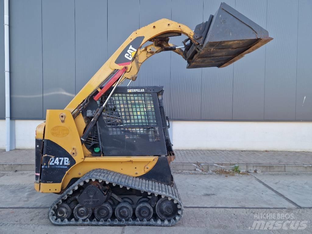 CAT 247 B Mini incarcator
