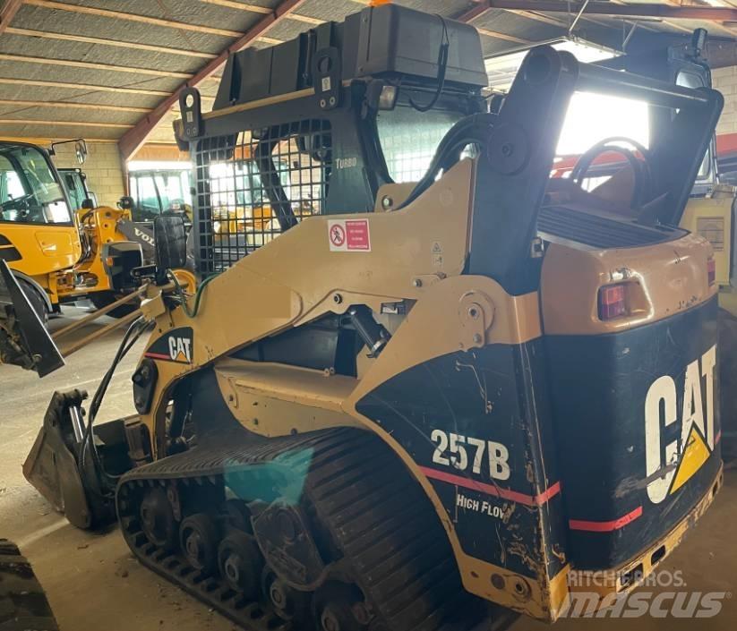 CAT 257B Mini incarcator
