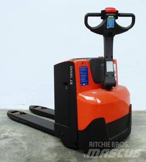 BT LWE 200 Transpaleta manuala