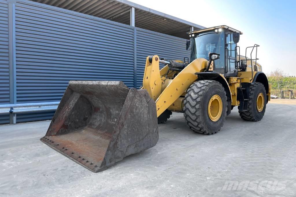 CAT 950M Incarcator pe pneuri