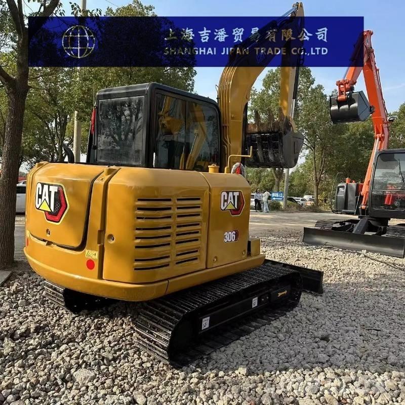 CAT 306 Excavatoare pe șenile
