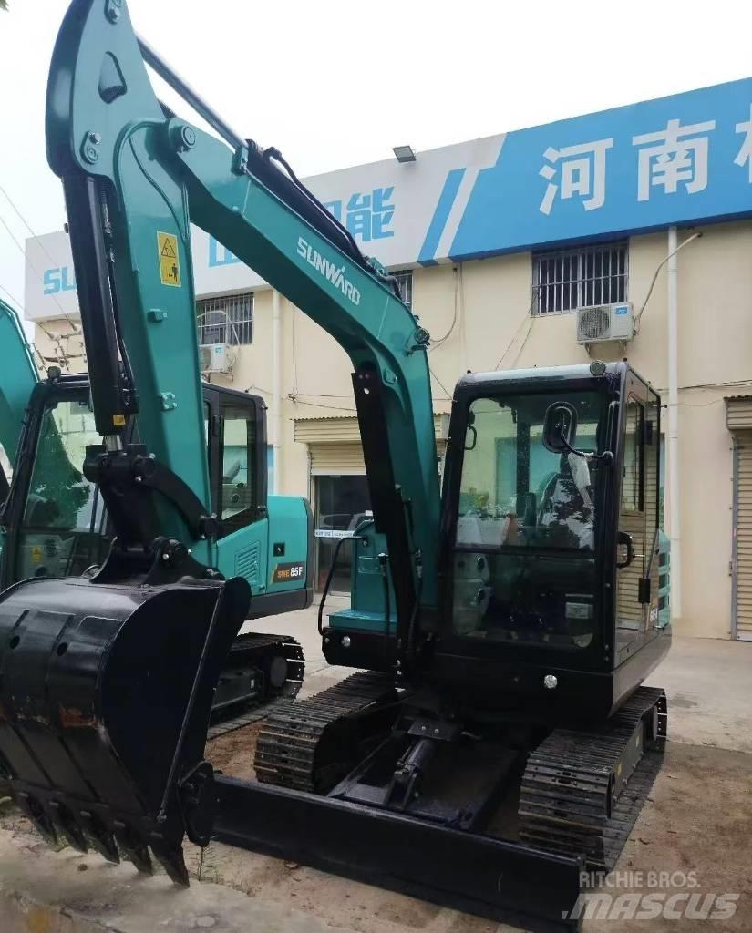 Sunward 60 Excavatoare pe șenile
