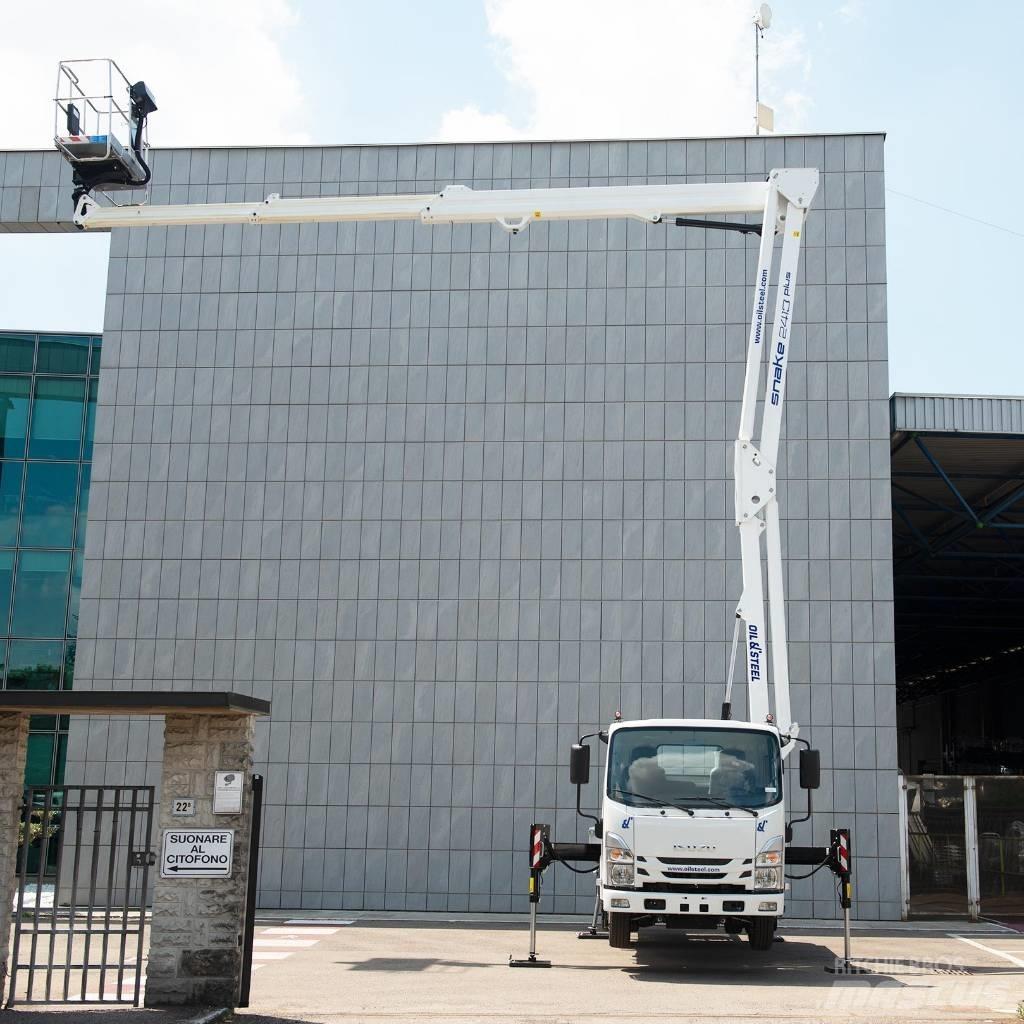 Oil & Steel Snake 2413 Platforme aeriene montate pe camion