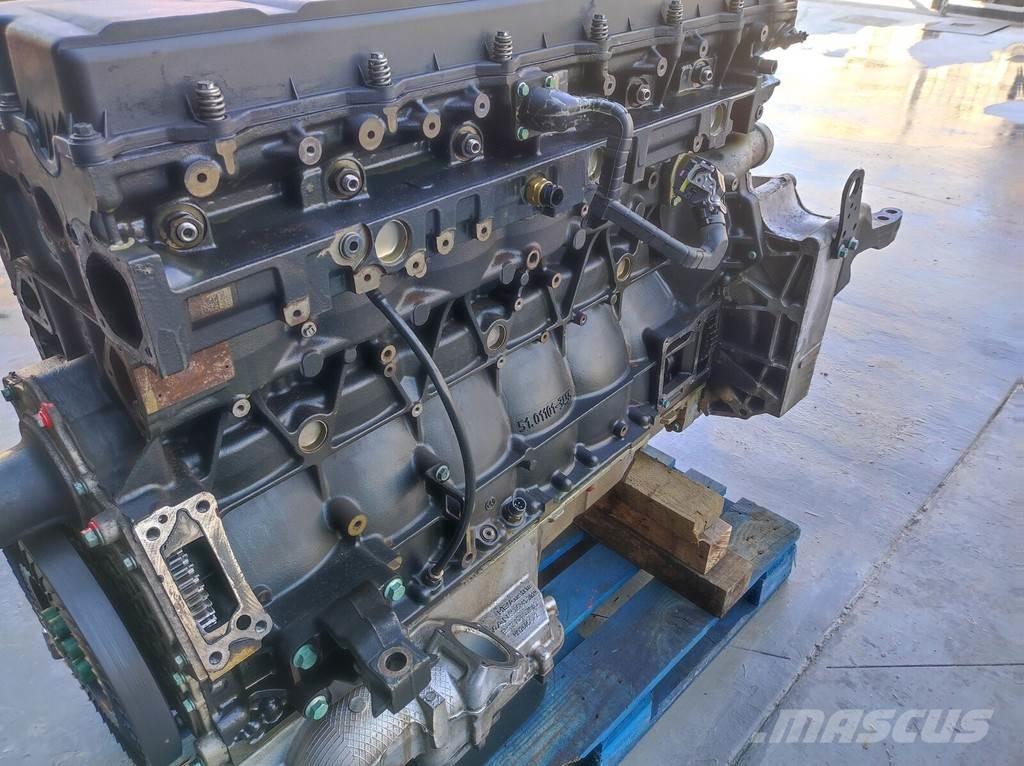 MAN D3876 540 hp Motoare