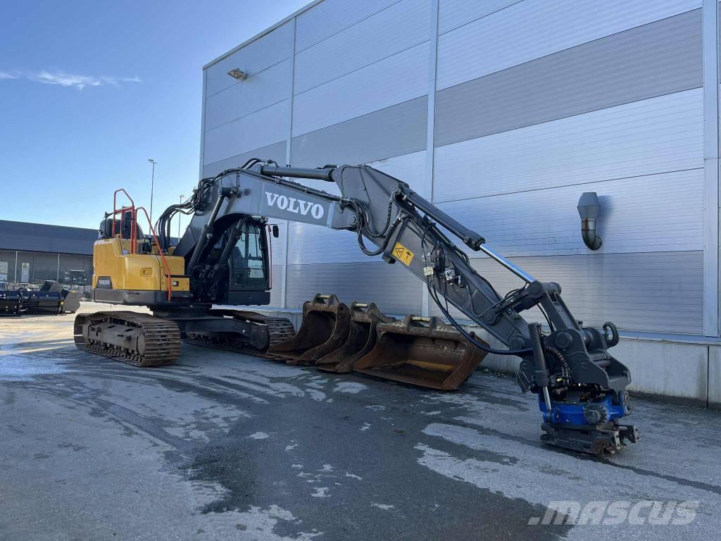 Volvo ECR235EL Excavatoare pe șenile
