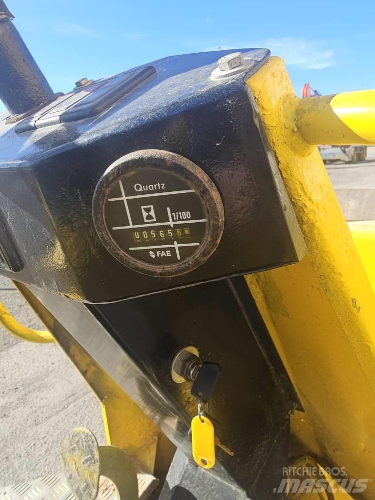 Thwaites MACH 20 Minitractor de teren