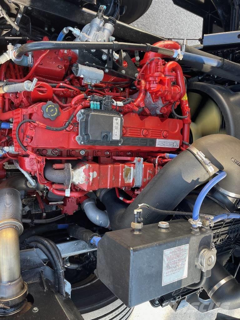 Ottawa T2 Adaptor terminal