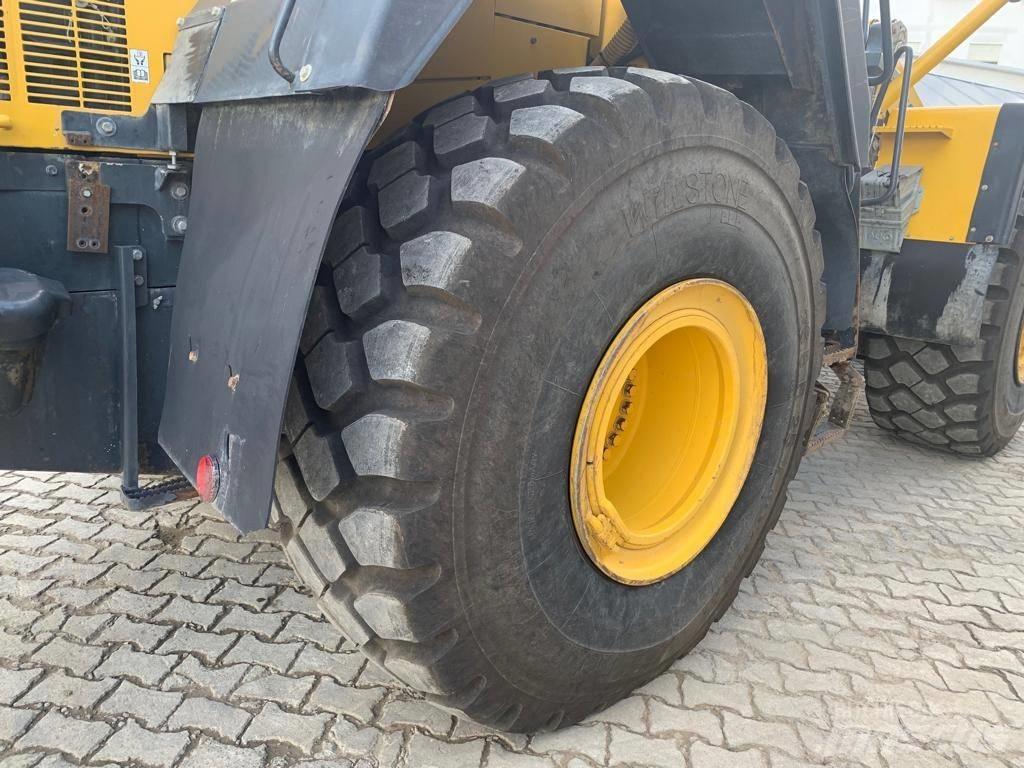 Komatsu WA 470-6 Incarcator pe pneuri